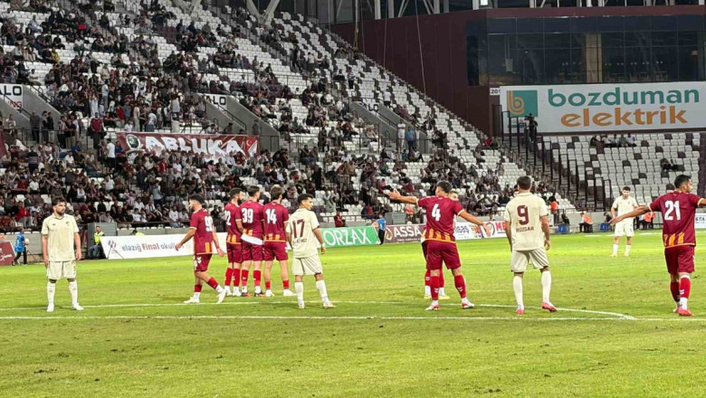 Elazığspor, Malatya Yeşilyurtspor ile 2-2 Berabere Kaldı