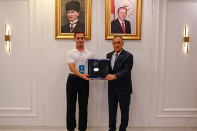 Yalova’yı Genç Ahiler Buluşması’nda Emirhan Sevim Temsil Etti