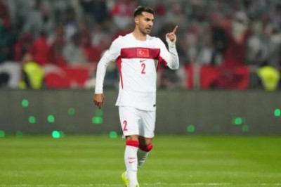 Zeki Çelik hangi takımda oynuyor?