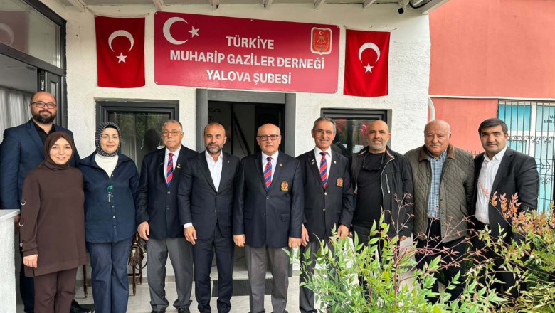 AK PARTİ’DEN MUHARİP GAZİLER DERNEĞİ’NE ZİYARET