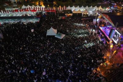 Kıraç, Niğde Valiliği yanındaki 6. Gastronomi Festivali'nde sahne aldı