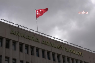 Yasa dışı bahis operasyonunda 33 şüpheli tutuklandı, 8 kişiye adli kontrol uygulandı