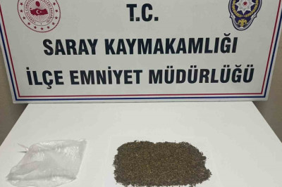 Tekirdağ Saray'da polis iki ayrı olayda toplam 32,5 gram bonzai ele geçirdi