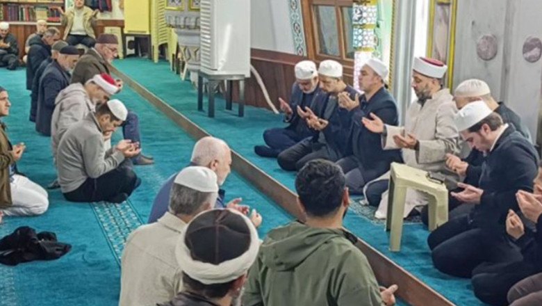 Yalova Merkez Camii’nde Gönüller Buluştu