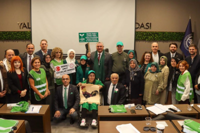 Yalova Belediye Meclisi’nde “Hayata Yeşil Işık Yak” Mesajı