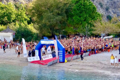 Fethiye'de açık su yüzme yarışları 4 kategoride 1612 sporcuyla tamamlandı